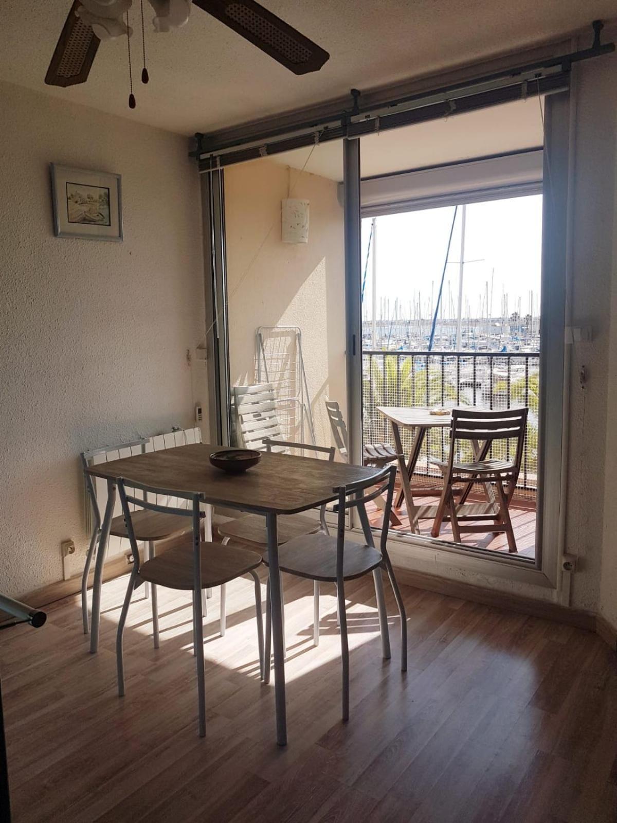 Ferienwohnung T2 Sur Le Port Avec Parking Gruissan Exterior foto